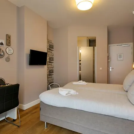 Heere Hotel 3*