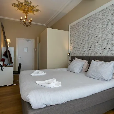 Hotel Heere Raamsdonksveer