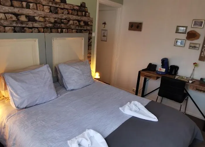 Heere 3* Raamsdonksveer